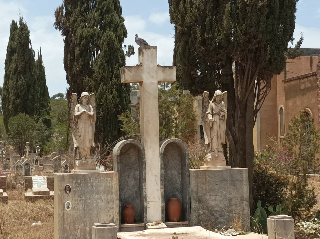 Staro talijansko groblje.