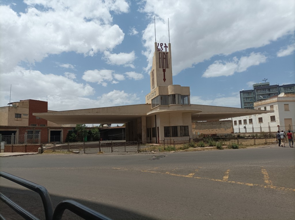 Benzinska stanica iz dvadesetih, Fiat Tagliero.